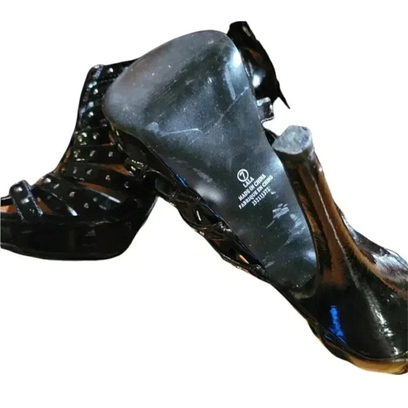 LALA 725 Originals Patent Black Strappy studded Sandles 4 " heels size 7 - Picture 3 of 11
